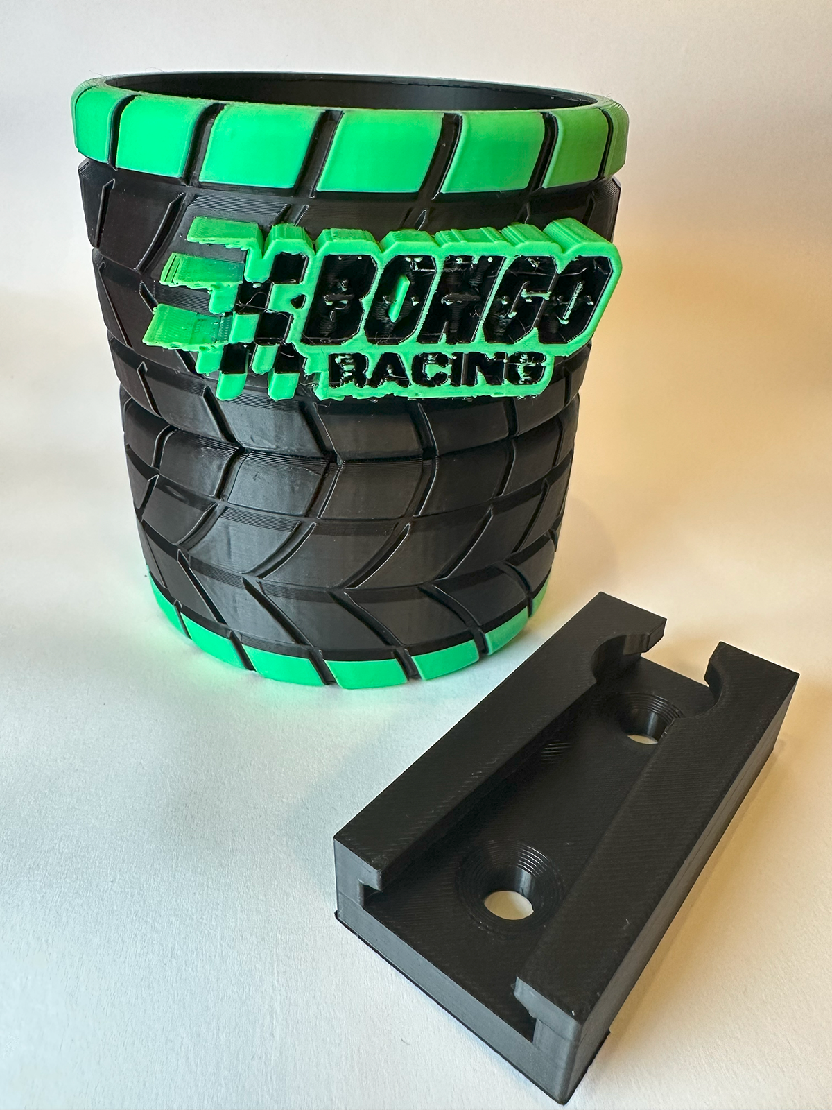 Bongo Racing - The Everything Tire Holder
