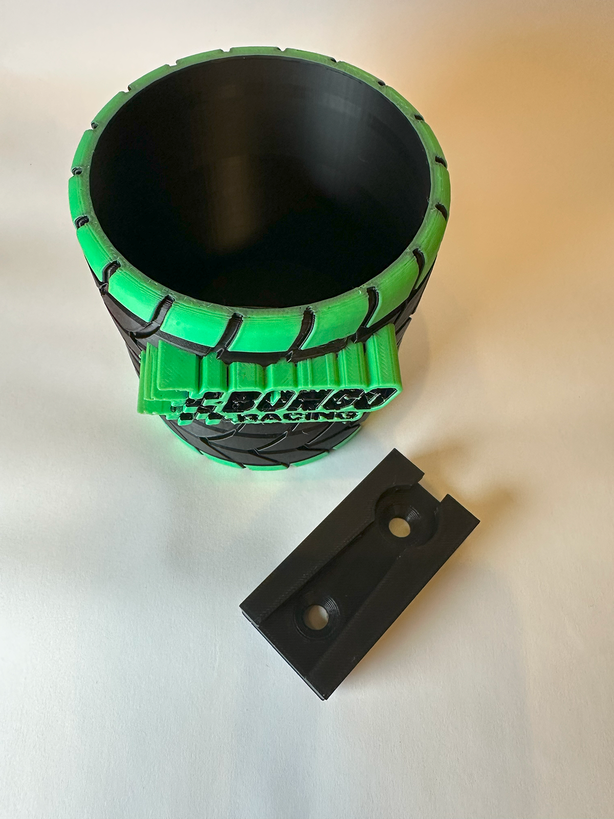 Bongo Racing - The Everything Tire Holder