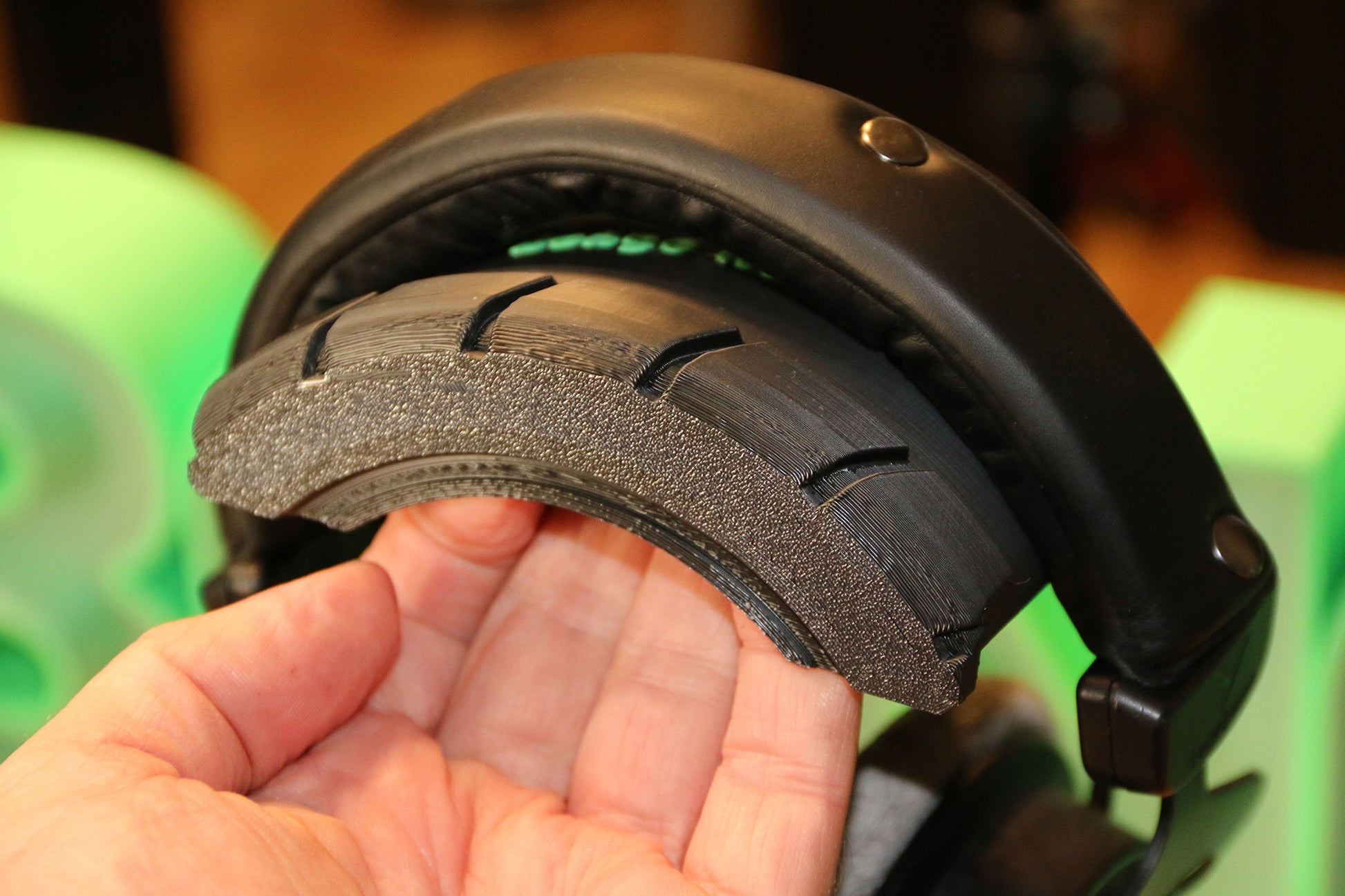 Bongo Racing Tire Tread Headphone Holder